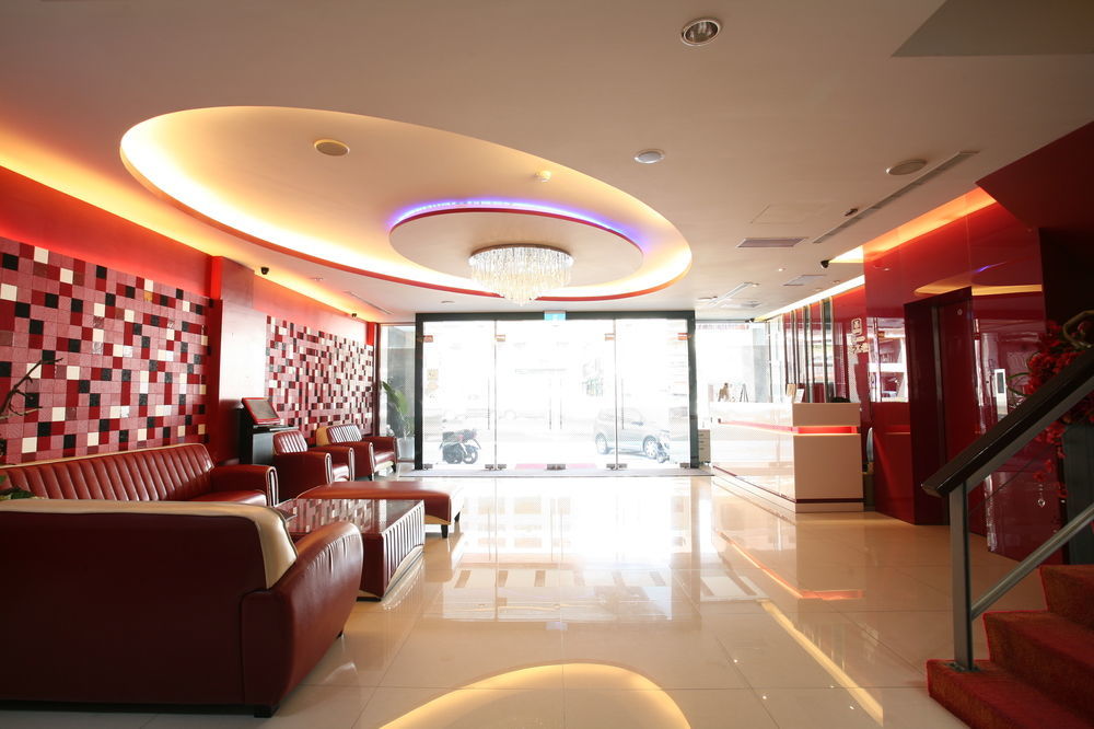 Military 75 Hotel Taichung Buitenkant foto